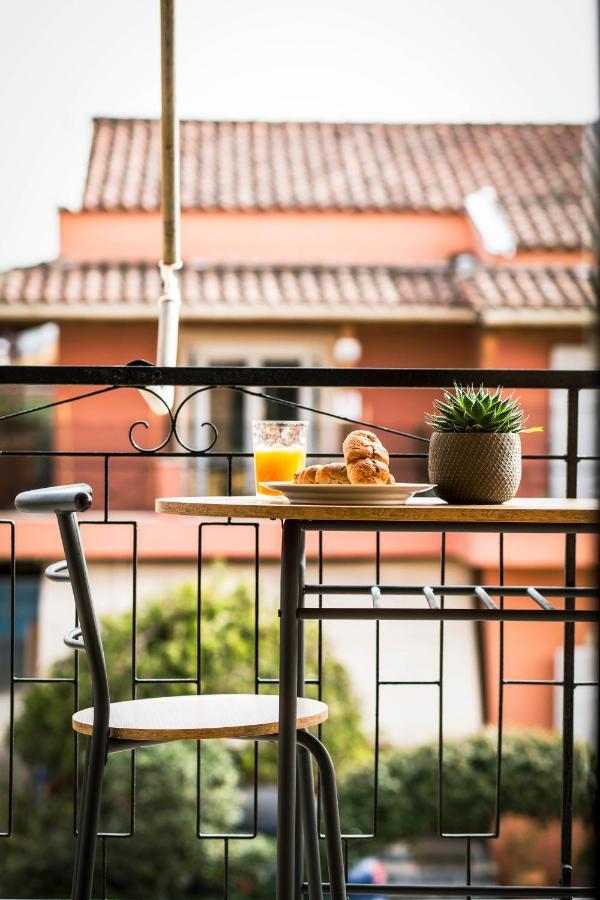 Suburban Casa Apartment Alepou Bagian luar foto